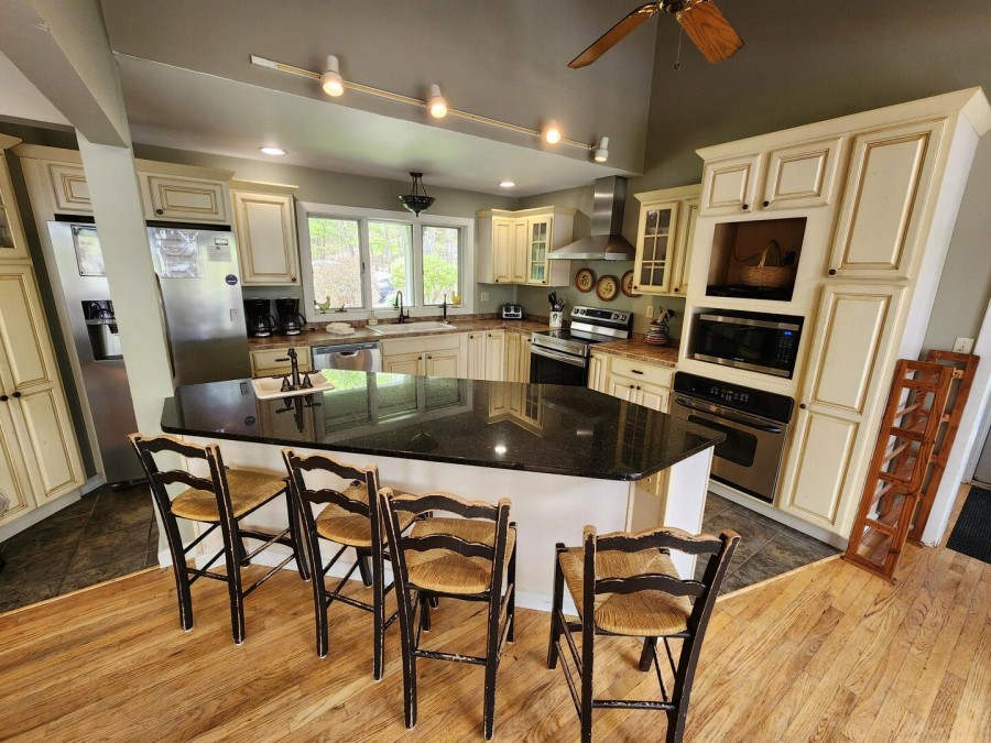 Granite countertops and counter seating